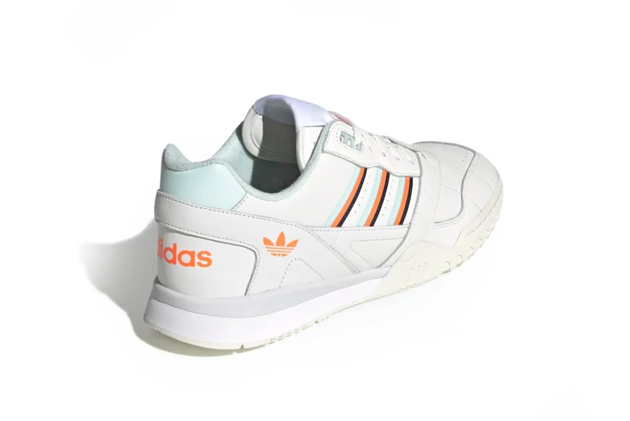 adidas a.r. trainer