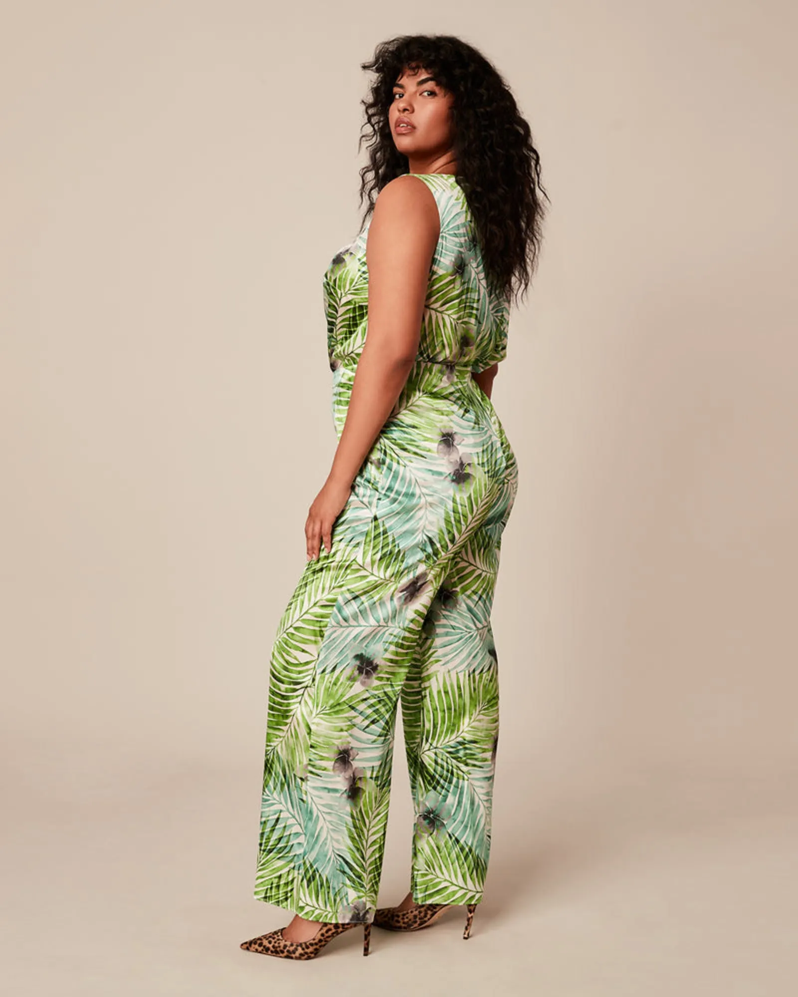 Gia V-Neck Silk Shell | Palm Print