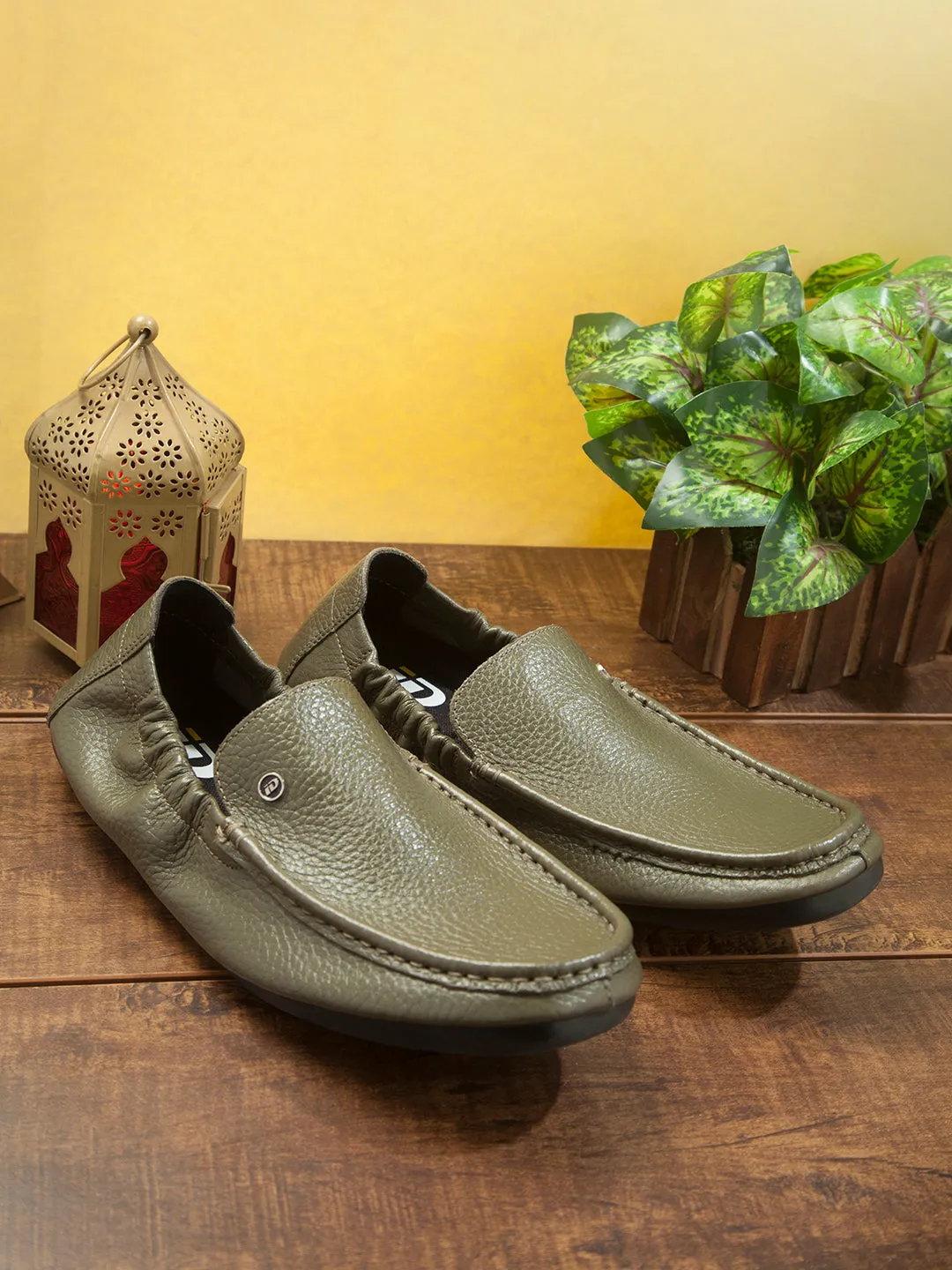 Men's Olive Elastic Collered Snug Fit Slip On (ID3057)