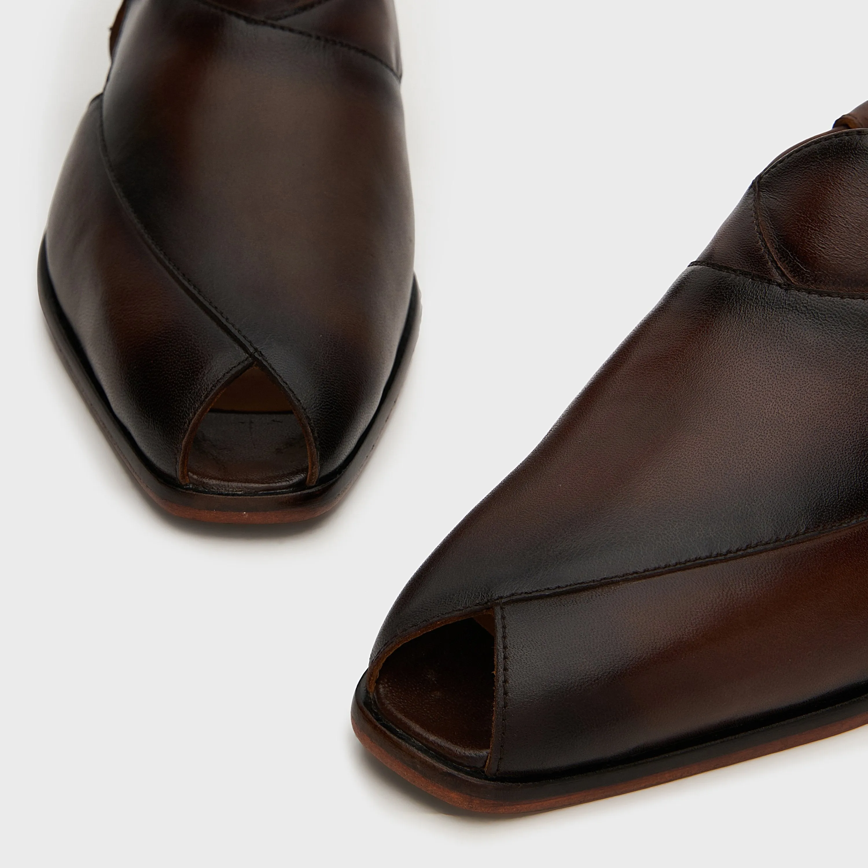 Peshauri | Choco Brown Leather