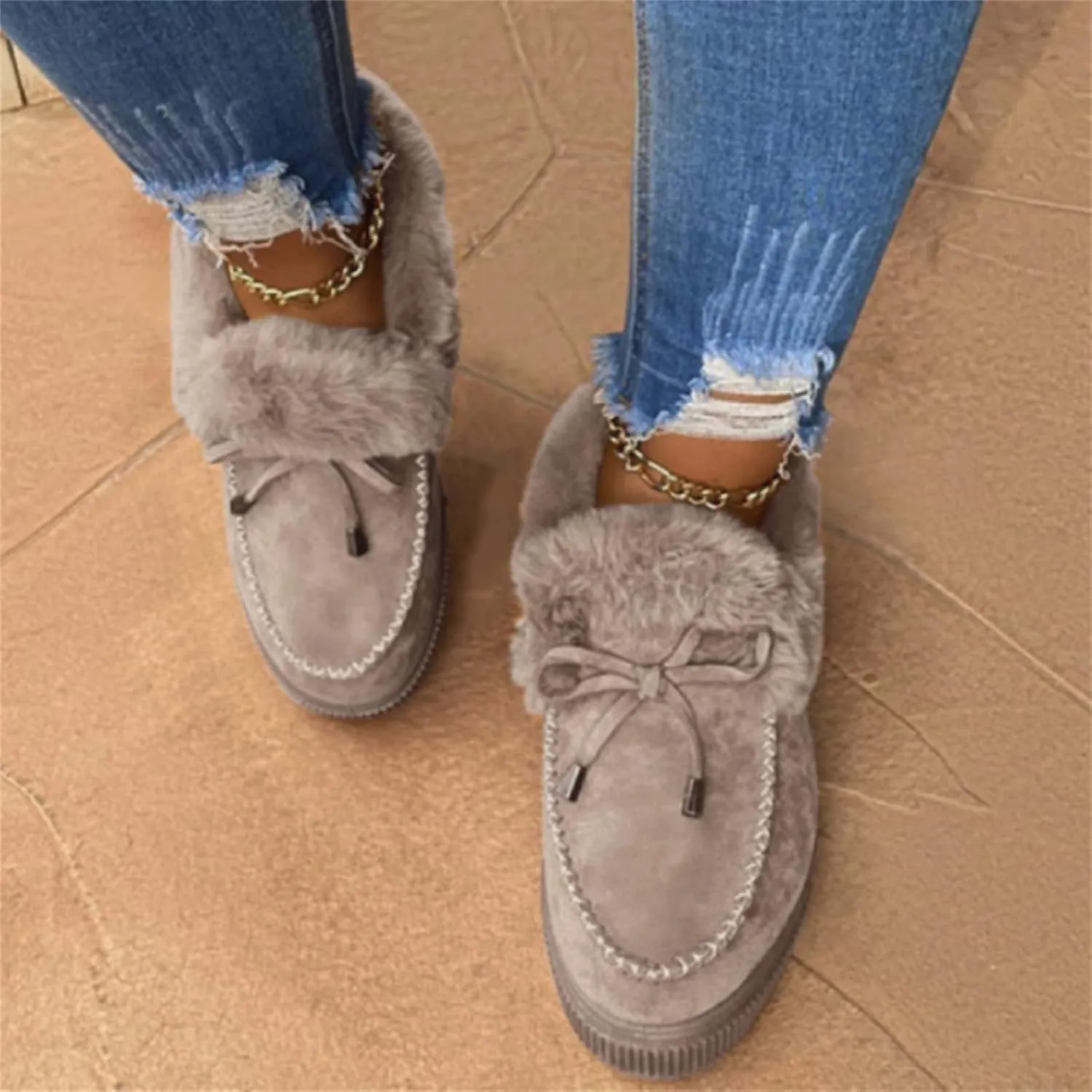 Winter Boots For Women Fashion Snow Boots Winter Shoes with Fur Lined Warm Slip On Casual Comfortable Fuzzy Loafers